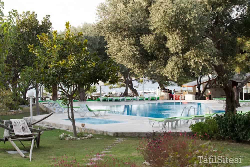 Club Mackerel Holiday Village 